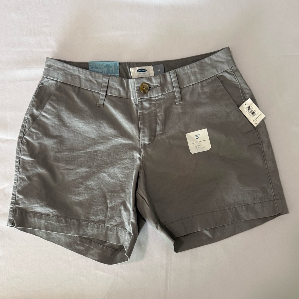 Old Navy Women's Chino Shorts - Gray
